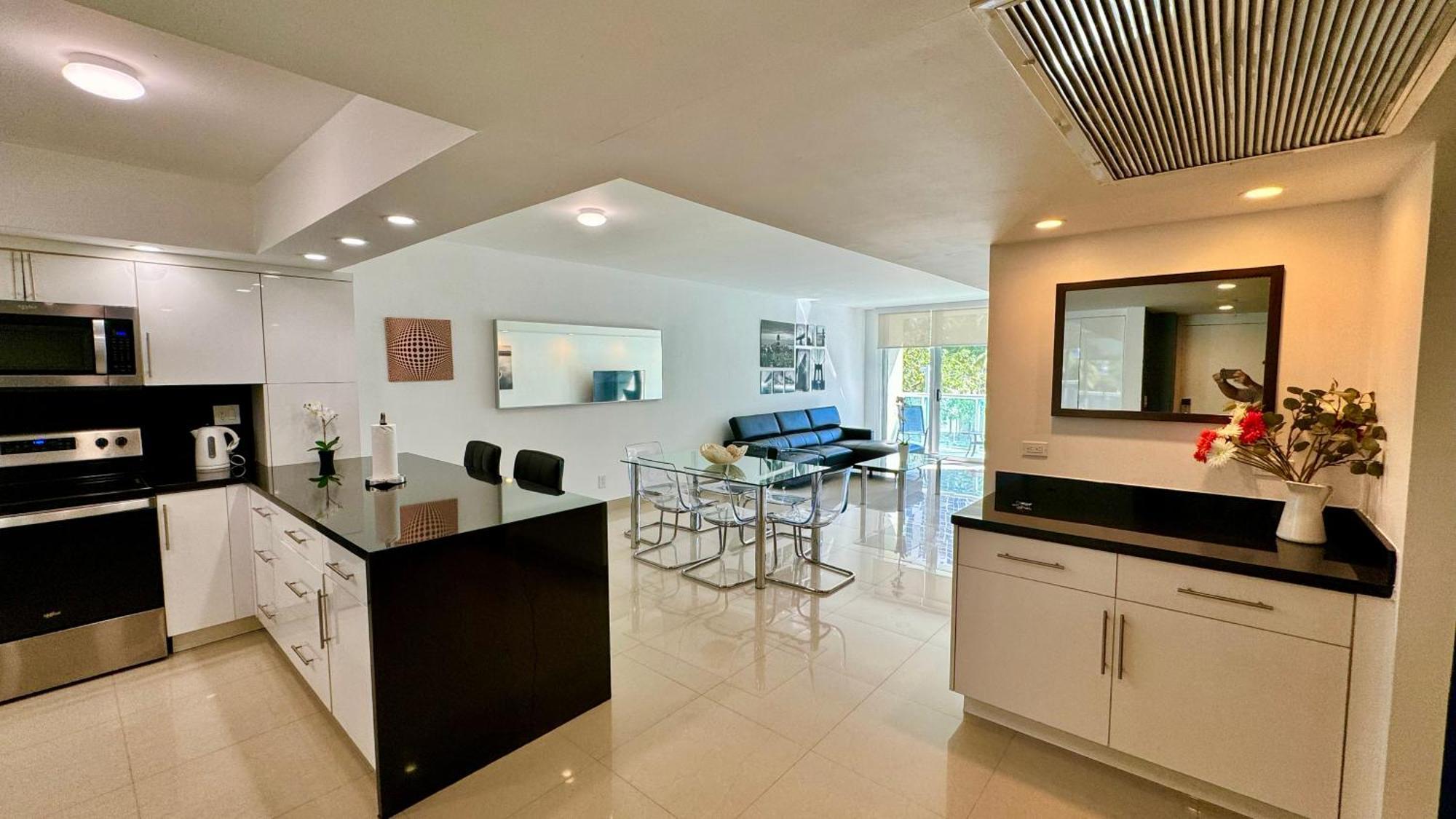 Sunny Isles, Beach Life! Parking Included 마이애미 비치 외부 사진